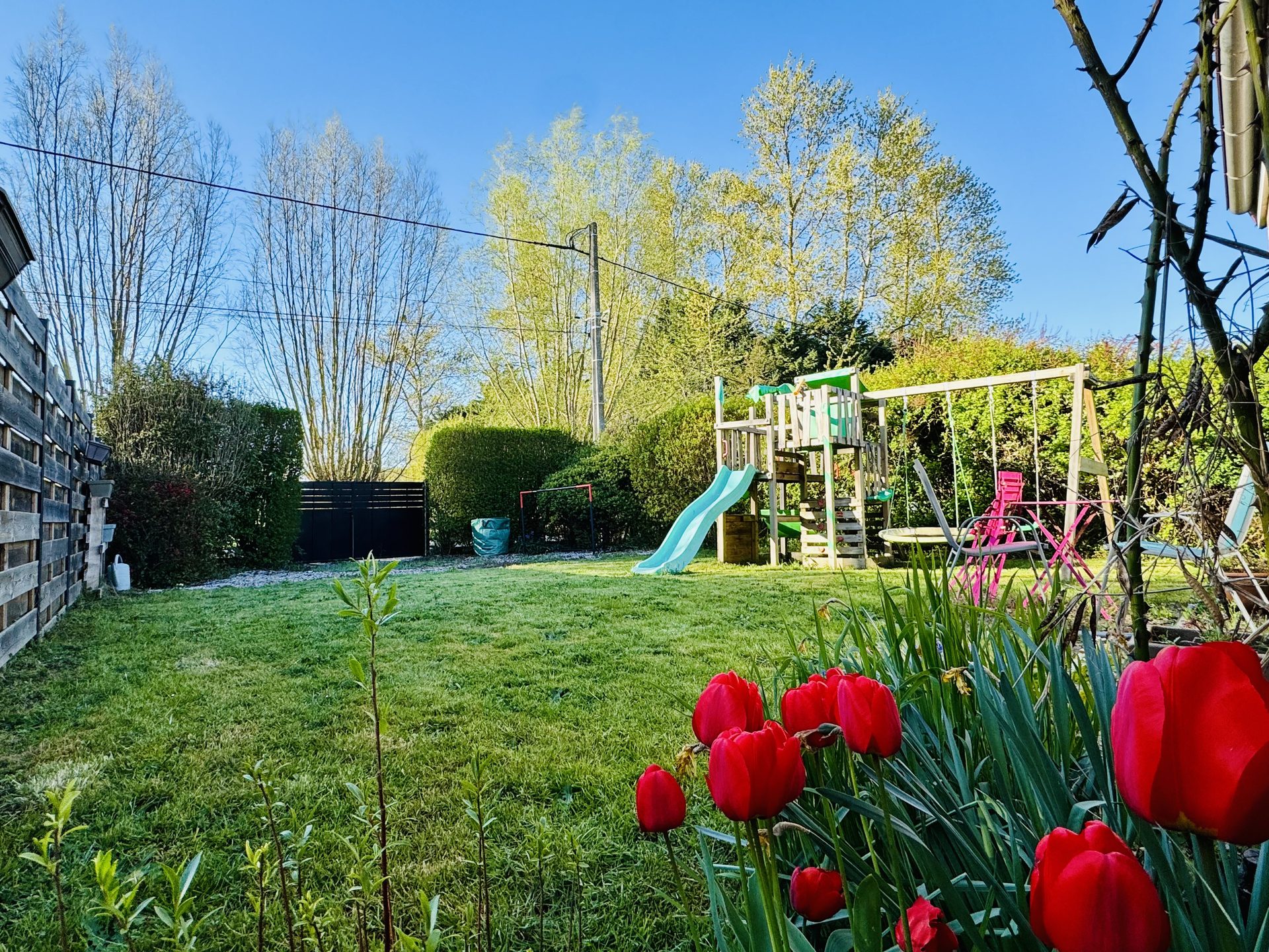 Vue extérieure du Gîte du Marais à Bousignies, Nord